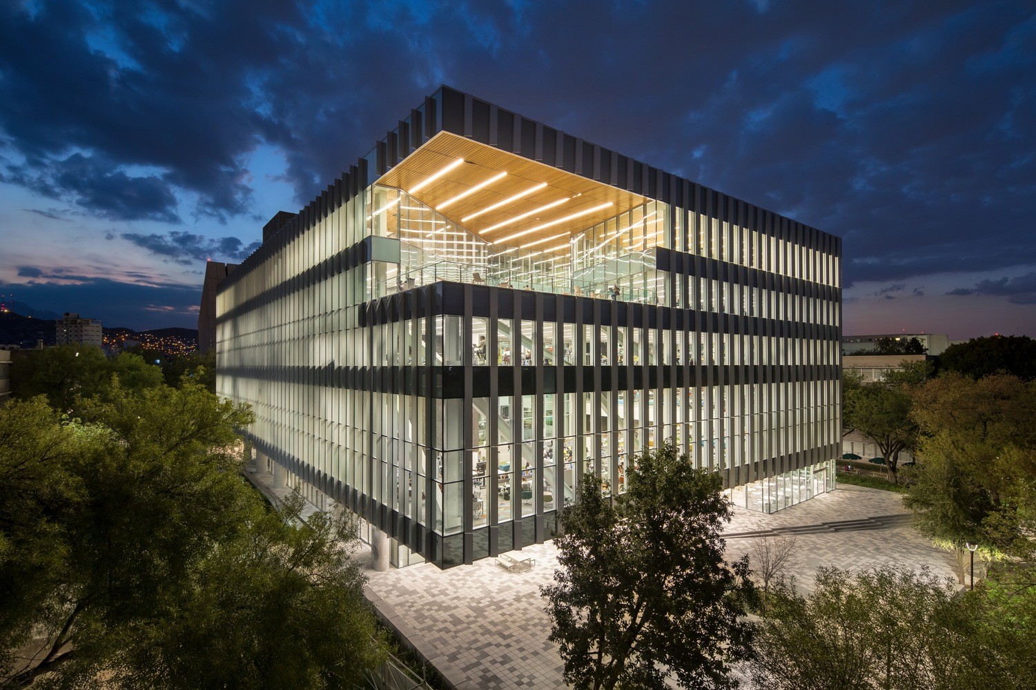 蒙特雷科技大学新图书馆 / Sasaki Associates
