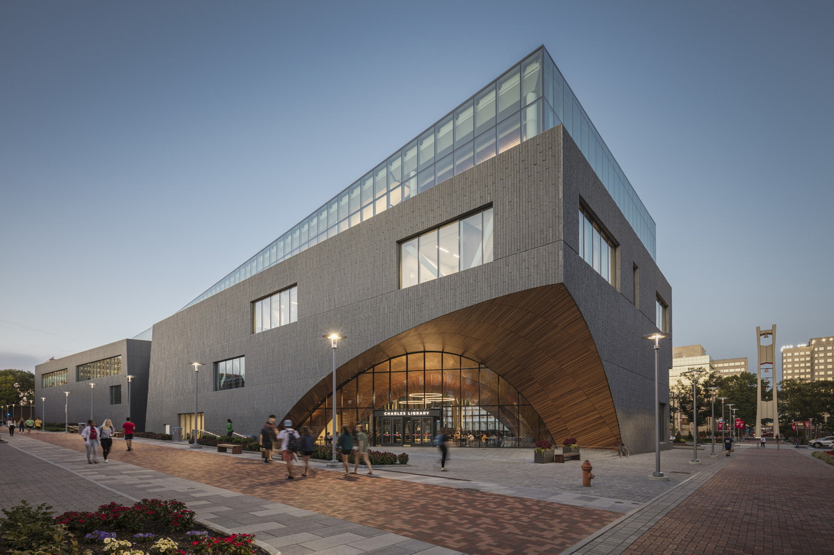 坦普尔大学查尔斯图书馆 / Snøhetta