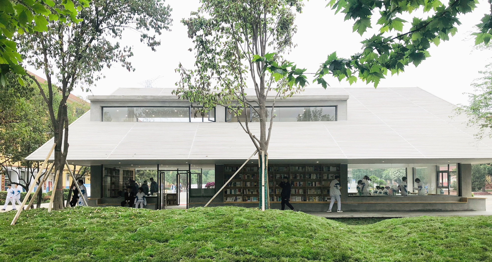 西安高新第六高级中学图书馆 / 垣建筑·西安建筑科技大学建筑学院