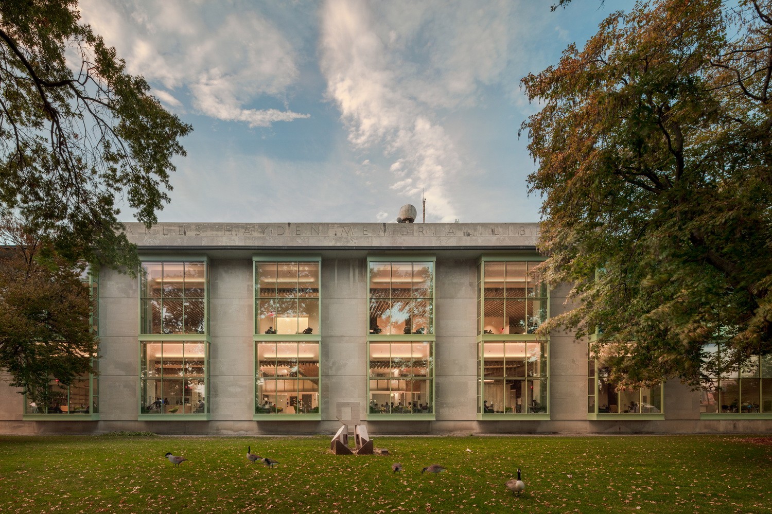MIT 麻省理工学院海登图书馆 / Kennedy & Violich Architecture