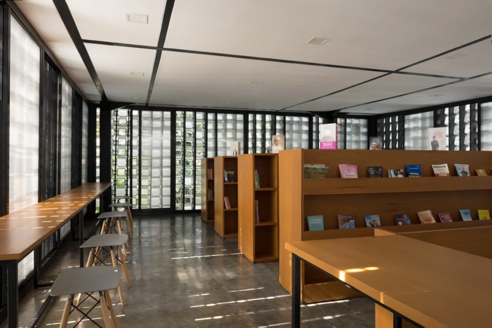 7-Microlibrary-Bima-by-SHAU_010-960x640