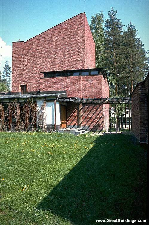 芬兰现代建筑大师阿尔瓦·阿尔托(AlvarAalto)