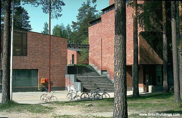 芬兰现代建筑大师阿尔瓦·阿尔托(AlvarAalto)