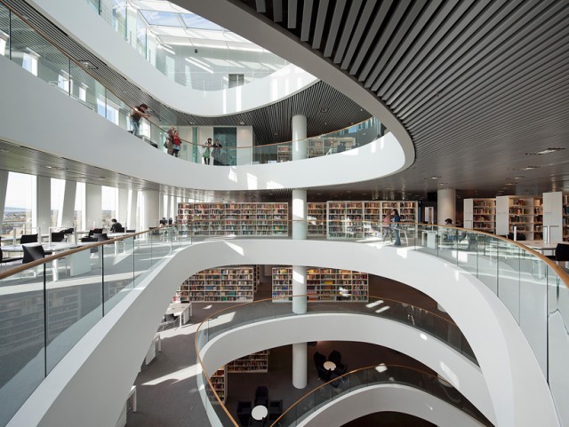 英国Aberdeen大学图书馆新馆